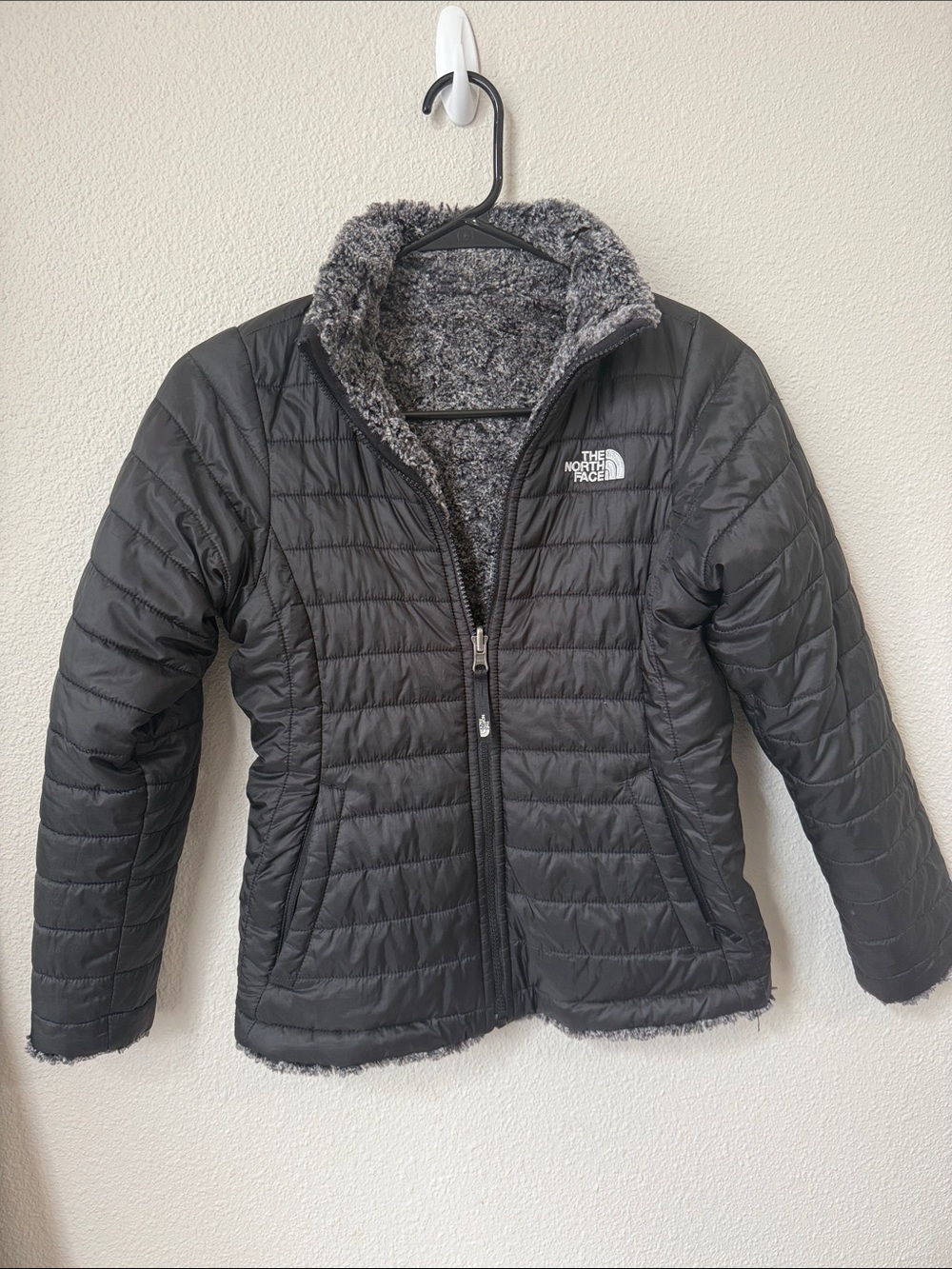 The North Face Black Quilted Kids' Puffer Jacket with Plush Lining